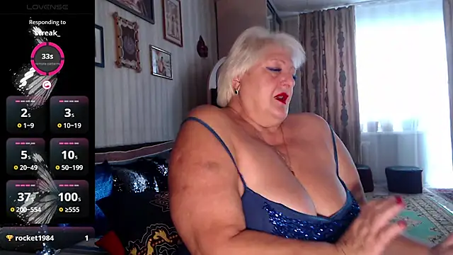 Snapshot of Jane_Lewis chatting on 10/22/25, 10:26 Jane Lewis online show from 10/22/25, 10:26