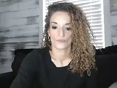 AshleyRain online show from 02/11/26, 07:41