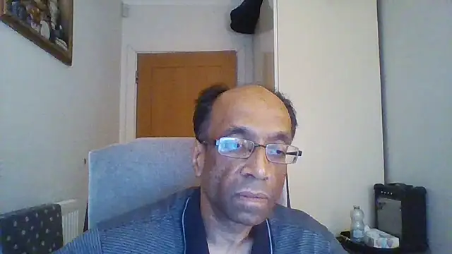 rauncher1 online show from 10/22/25, 09:09