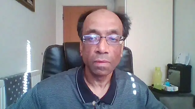 Snapshot of rauncher1 chatting on 11/26/25, 11:00 rauncher1 online show from 11/26/25, 11:00