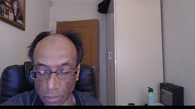 rauncher1 online show from 02/18/26, 09:49