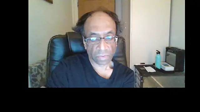 Snapshot of rauncher1 chatting on 05/29/26, 11:03 rauncher1 online show from 05/29/26, 11:03