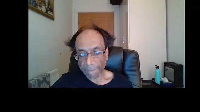 Snapshot of rauncher1 chatting on 06/15/26, 08:16 rauncher1 online show from 06/15/26, 08:16