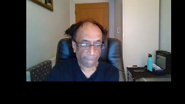 Snapshot of rauncher1 chatting on 07/01/26, 08:38 rauncher1 online show from 07/01/26, 08:38