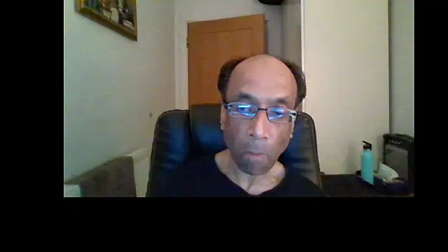 Snapshot of rauncher1 chatting on 07/14/26, 11:21 rauncher1 online show from 07/14/26, 11:21