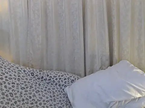 Snapshot of nareethai chatting on 03/01/25, 08:13 nareethai online show from 03/01/25, 08:13