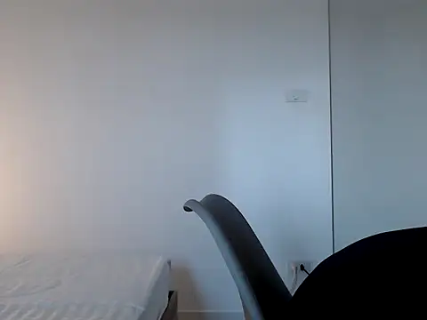 Snapshot of nareethai chatting on 10/07/25, 07:16 nareethai online show from 10/07/25, 07:16