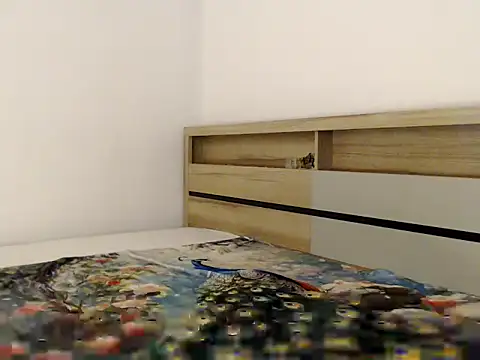 Snapshot of nareethai chatting on 12/01/25, 05:29 nareethai online show from 12/01/25, 05:29