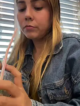 Brittanyrosexx online show from 12/27/24, 10:37