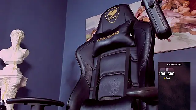 Snapshot of alessandro_duty chatting on 12/12/24, 02:04 alessandro duty online show from 12/12/24, 02:04