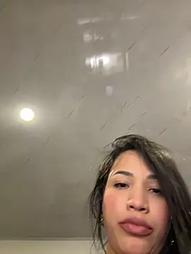 SQUIRTINGQUEEN11 online show from 03/22/26, 02:59