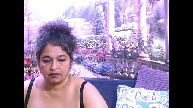 indianstar75 online show from 02/27/25, 05:36