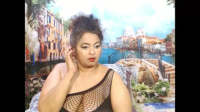 indianstar75 online show from 10/22/25, 09:14