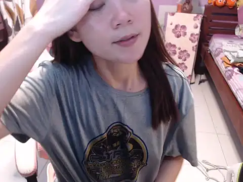 Snapshot of Sweety_Aria chatting on 12/29/24, 06:14 Sweety Aria online show from 12/29/24, 06:14