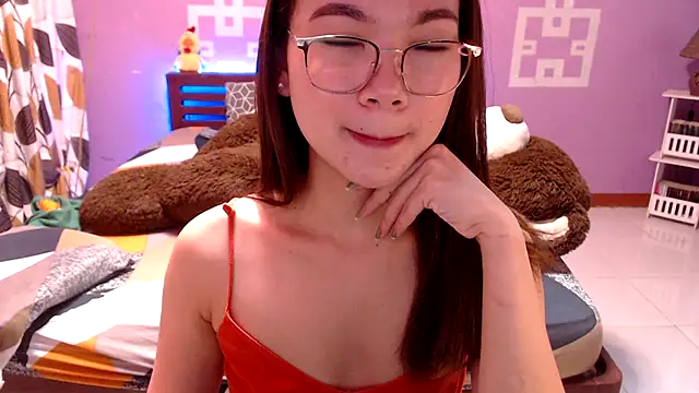 Snapshot of Sweety_Aria chatting on 10/03/25, 07:27 Sweety Aria online show from 10/03/25, 07:27