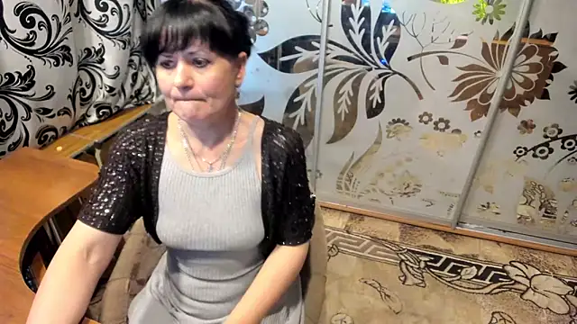 Snapshot of EVILENSA chatting on 03/19/26, 02:21 EVILENSA online show from 03/19/26, 02:21