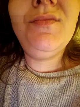 Snapshot of Cutegirlforyou chatting on 02/24/25, 06:38 Cutegirlforyou online show from 02/24/25, 06:38