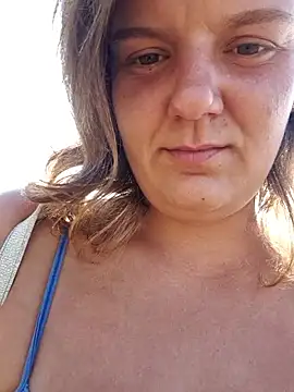 Snapshot of Cutegirlforyou chatting on 09/11/25, 07:41 Cutegirlforyou online show from 09/11/25, 07:41