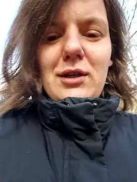 Cutegirlforyou online show from 04/17/26, 06:27