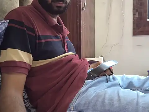 Snapshot of brownie_cake_cb chatting on 10/29/25, 09:11 brownie cake cb online show from 10/29/25, 09:11