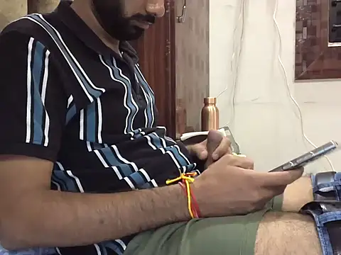 Snapshot of brownie_cake_cb chatting on 11/12/25, 01:55 brownie cake cb online show from 11/12/25, 01:55