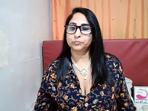 Indiankushy online show from 09/09/25, 04:17