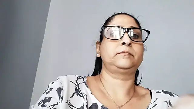 Indiankushy online show from 07/27/26, 09:05