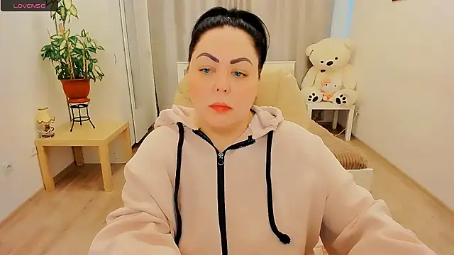 Nina Hopper online show from 04/03/26, 01:20