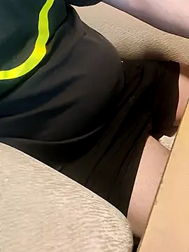 Snapshot of hardcap chatting on 02/26/25, 06:11 hardcap online show from 02/26/25, 06:11