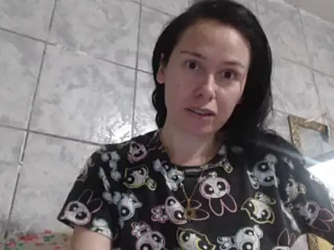 Snapshot of Venusluxodomme chatting on 09/09/25, 01:38 Venusluxodomme online show from 09/09/25, 01:38