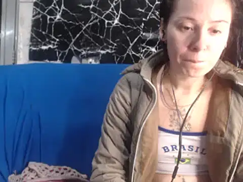 Venusluxodomme online show from 07/07/26, 03:31