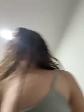 Snapshot of kiarafonseca_ chatting on 12/13/24, 02:21 kiarafonseca online show from 12/13/24, 02:21