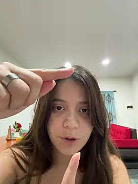 Snapshot of kiarafonseca_ chatting on 12/13/24, 05:27 kiarafonseca online show from 12/13/24, 05:27