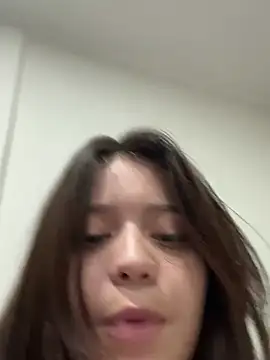 Snapshot of kiarafonseca_ chatting on 02/23/25, 03:56 kiarafonseca online show from 02/23/25, 03:56