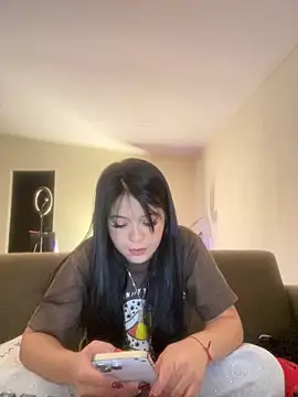 Snapshot of kiarafonseca_ chatting on 10/21/25, 05:08 kiarafonseca online show from 10/21/25, 05:08