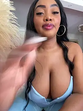 Snapshot of MonicaSex_ chatting on 07/05/26, 05:09 MonicaSex online show from 07/05/26, 05:09