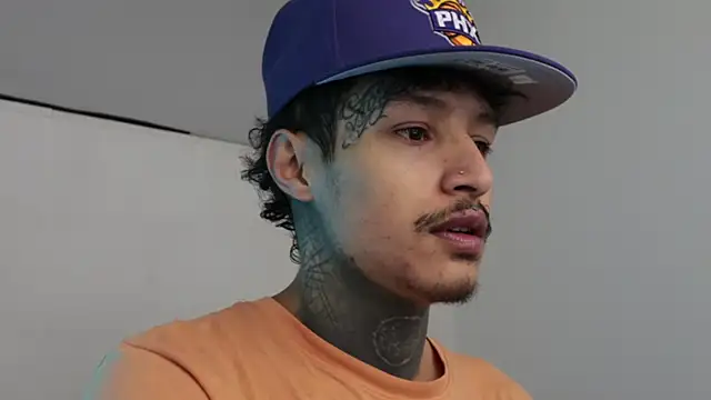 trieone online show from 02/15/25, 04:36