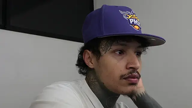 trieone online show from 03/23/25, 02:37