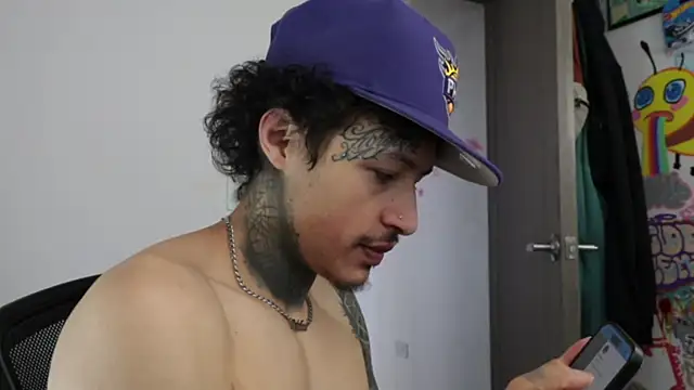 trieone online show from 09/16/25, 01:56