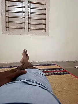 Snapshot of raj6fe chatting on 04/03/26, 01:53 raj6fe online show from 04/03/26, 01:53