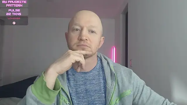 kevintyler69 online show from 04/10/26, 01:44