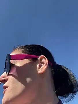 lolabunny9 online show from 01/29/25, 04:08