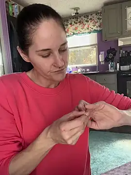 lolabunny9 online show from 02/04/25, 04:39