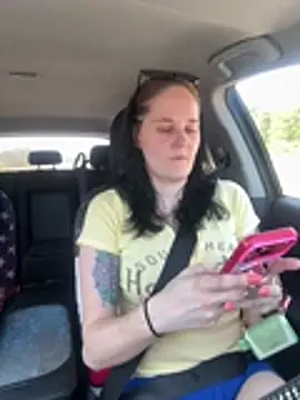 lolabunny9 online show from 04/17/26, 05:05