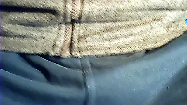 Snapshot of kalinixta chatting on 09/19/25, 12:39 kalinixta online show from 09/19/25, 12:39