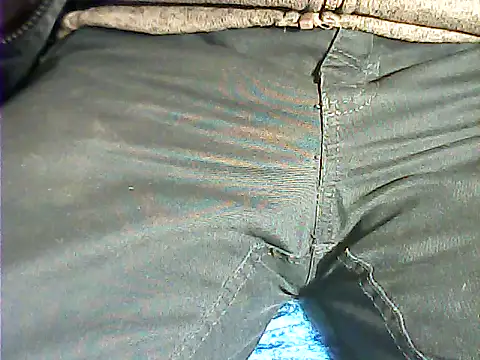 Snapshot of kalinixta chatting on 11/21/25, 05:22 kalinixta online show from 11/21/25, 05:22