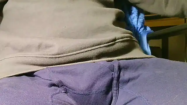 kalinixta online show from 04/05/26, 02:03