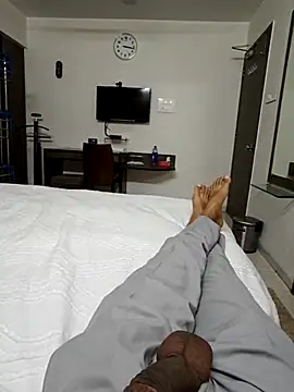 GUJJU GUJARATI online show from 02/19/26, 09:38