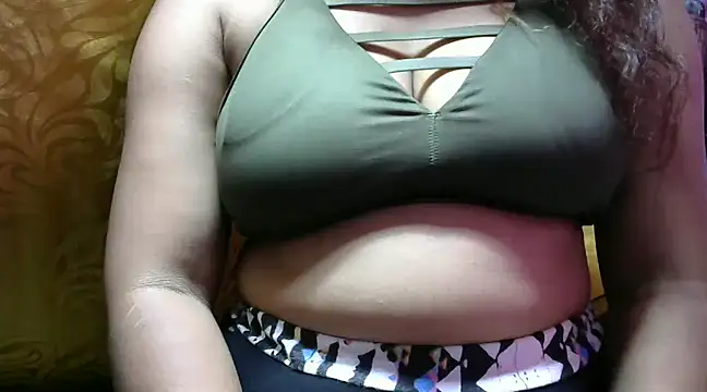 Snapshot of BicolorKissLove chatting on 02/22/25, 08:09 BicolorKissLove online show from 02/22/25, 08:09