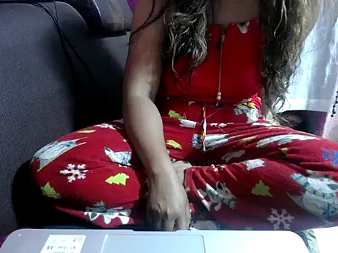 Snapshot of BicolorKissLove chatting on 09/15/25, 01:22 BicolorKissLove online show from 09/15/25, 01:22